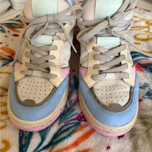 Oncept Paris Women’s Pastel Sneakers with Blue and Pink Accents size 10